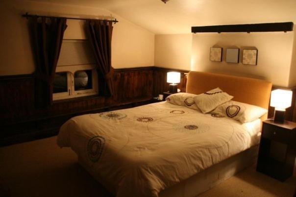 Hotel The Red Lion Chester Pokoj fotografie